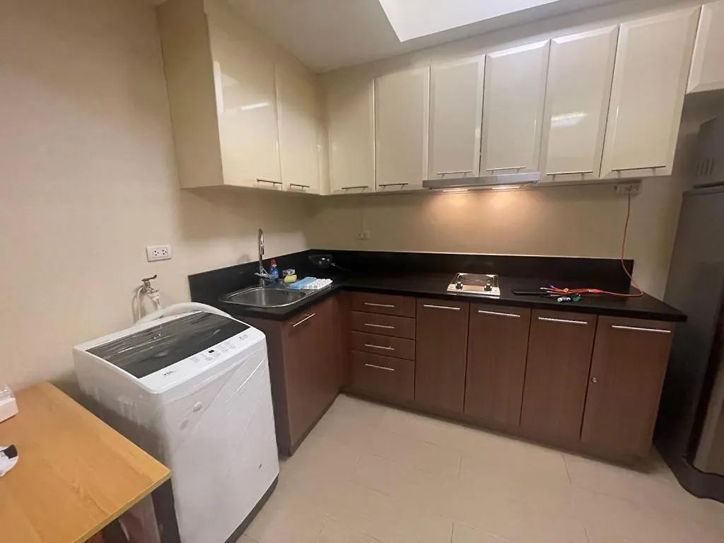 Venice Luxury Residences With Balcony - A Taste Of Venice Italy Manila Apartment
